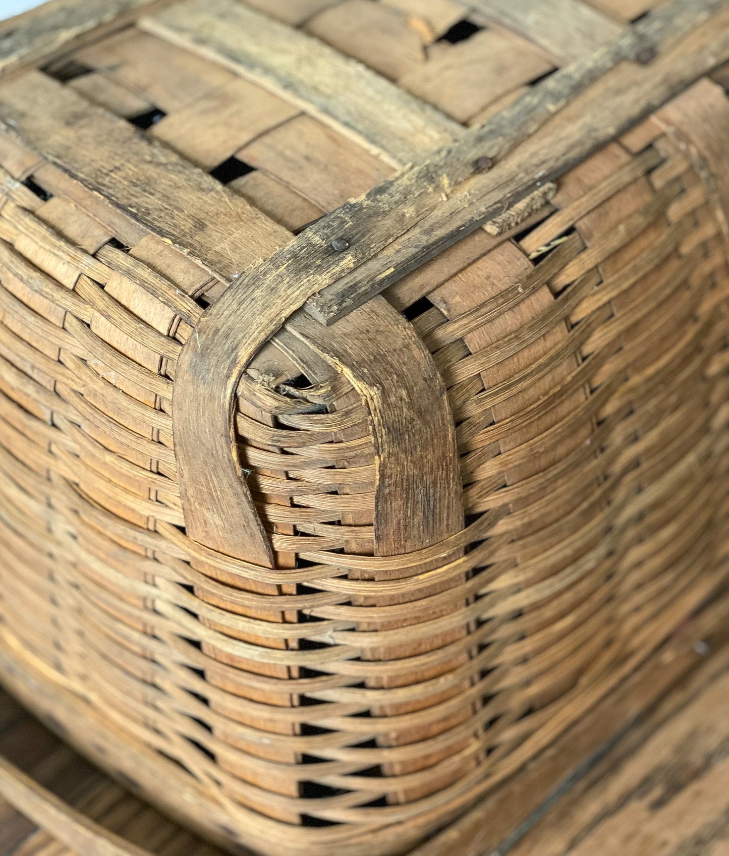 French Picnic Basket