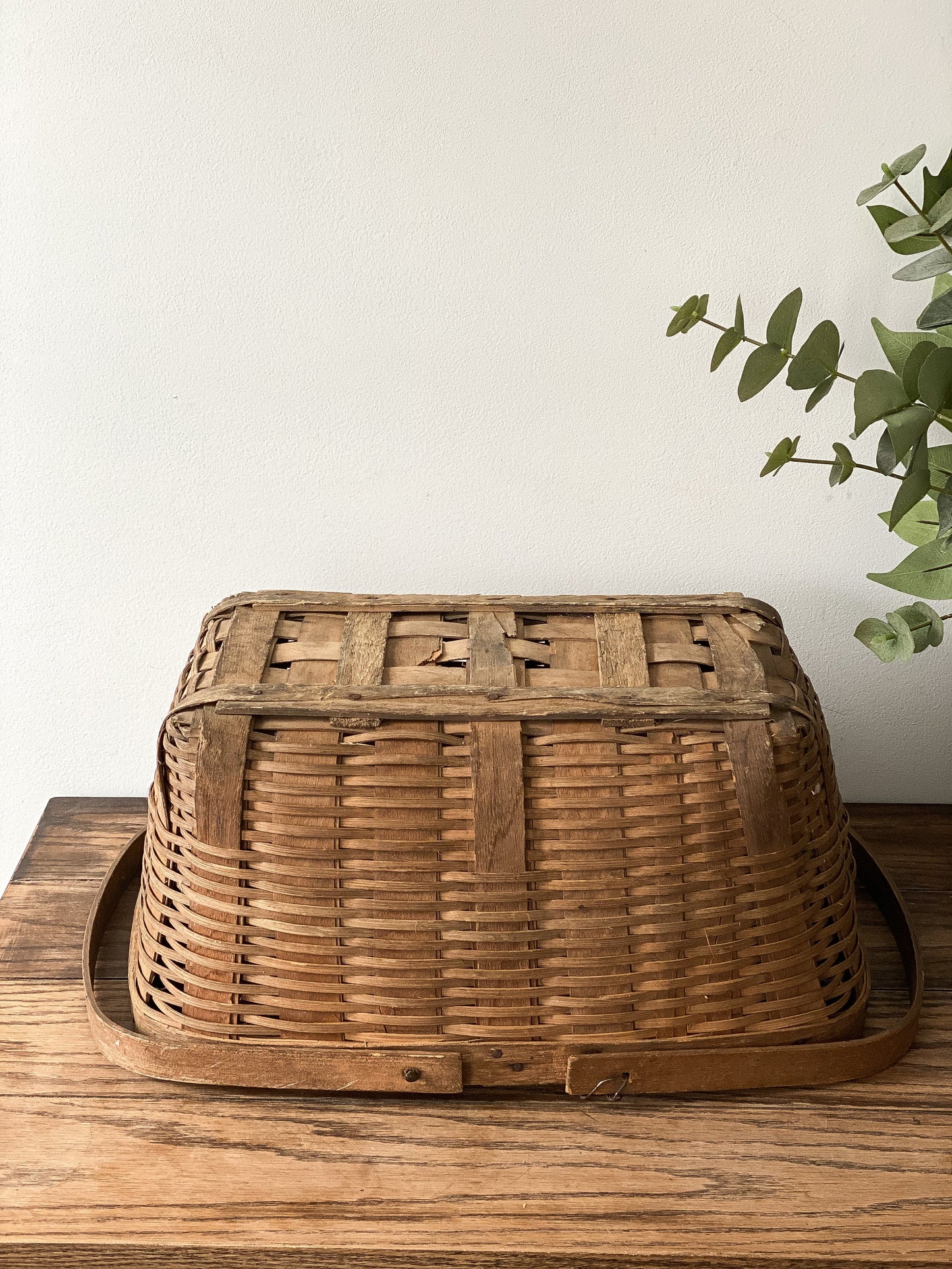 French Picnic Basket
