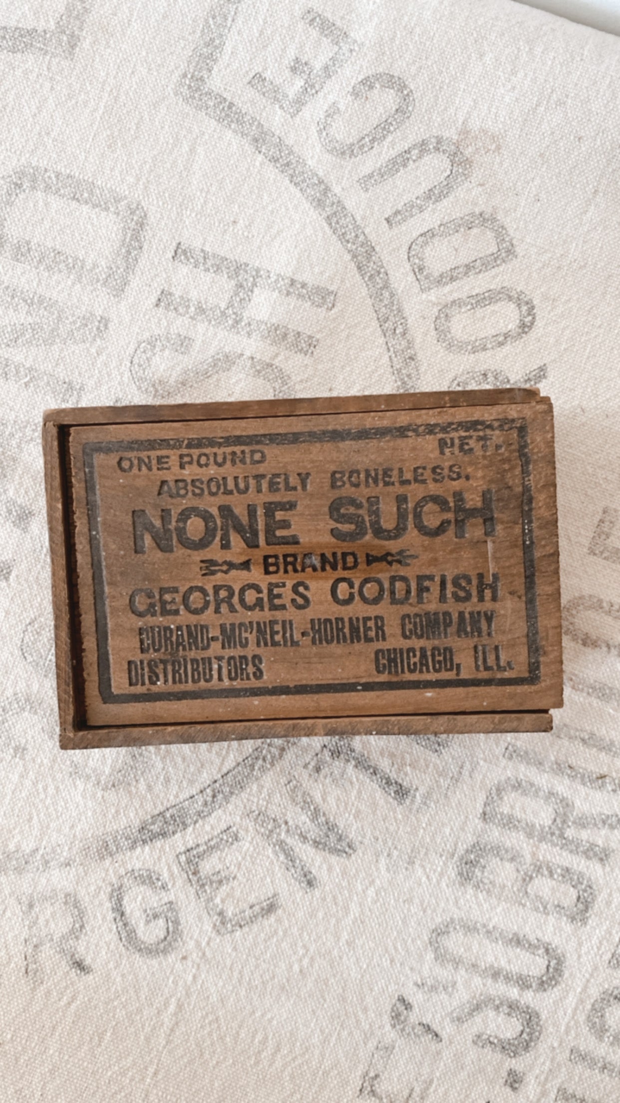 Vintage Advertising Codfish Box