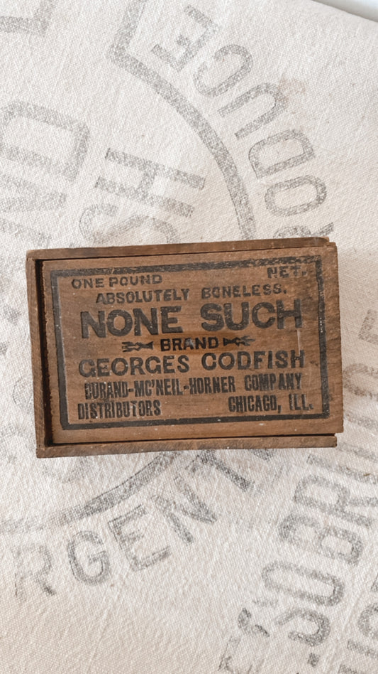 Vintage Advertising Codfish Box