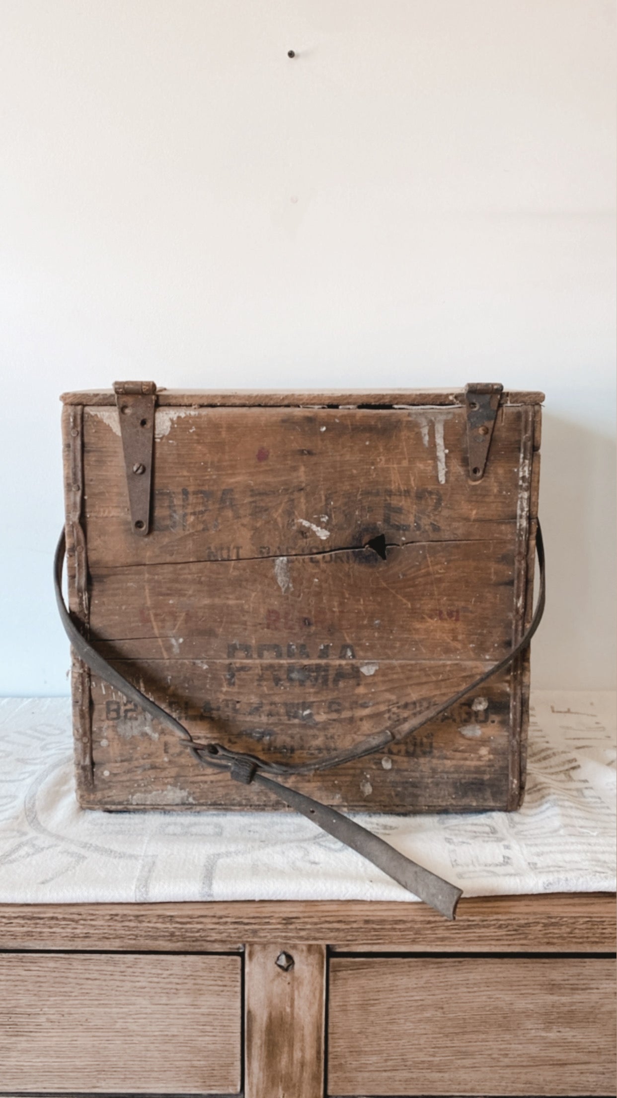 Antique Bottle Carrier