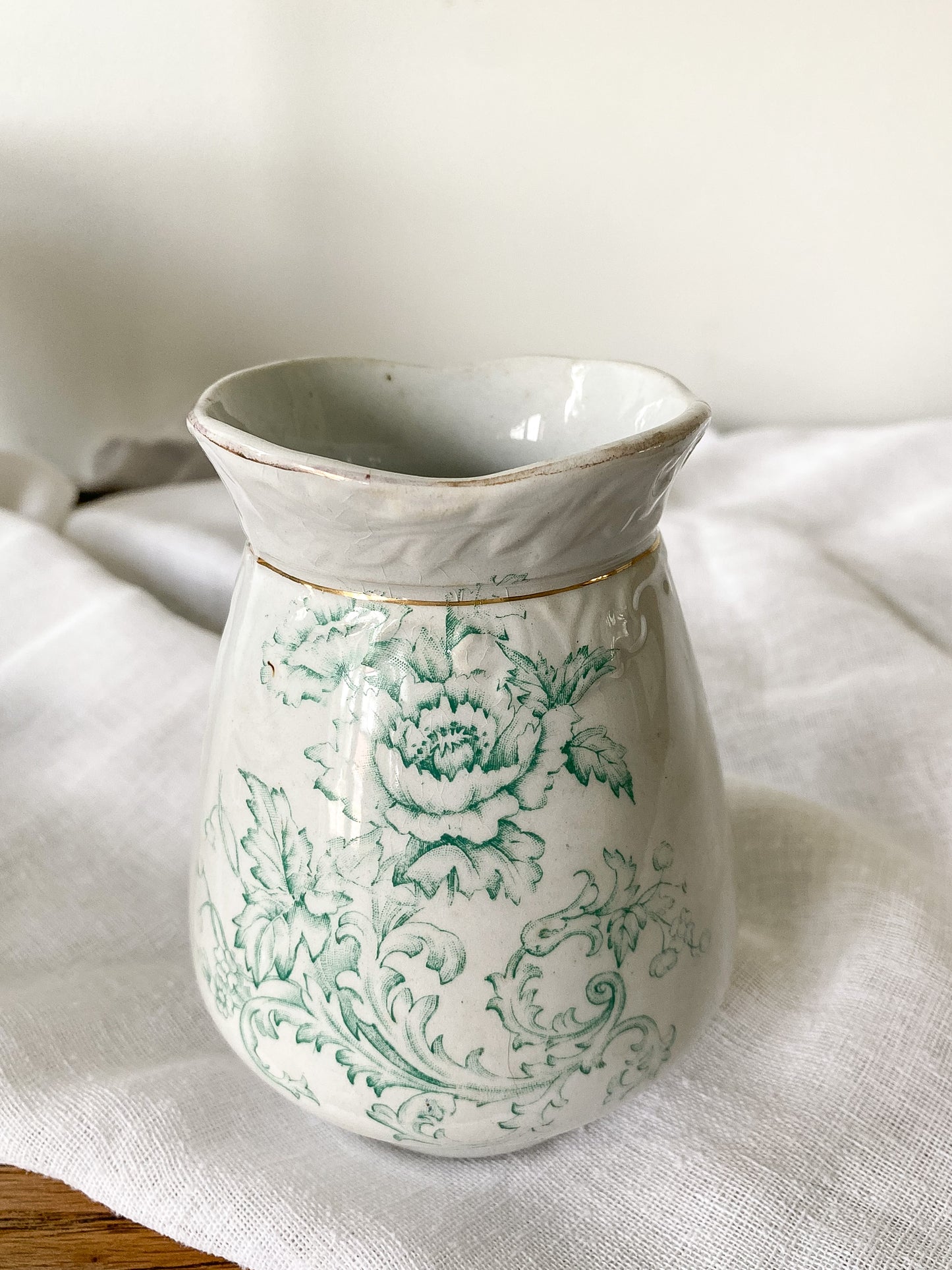 Ironstone Toothbrush Holder/Vase