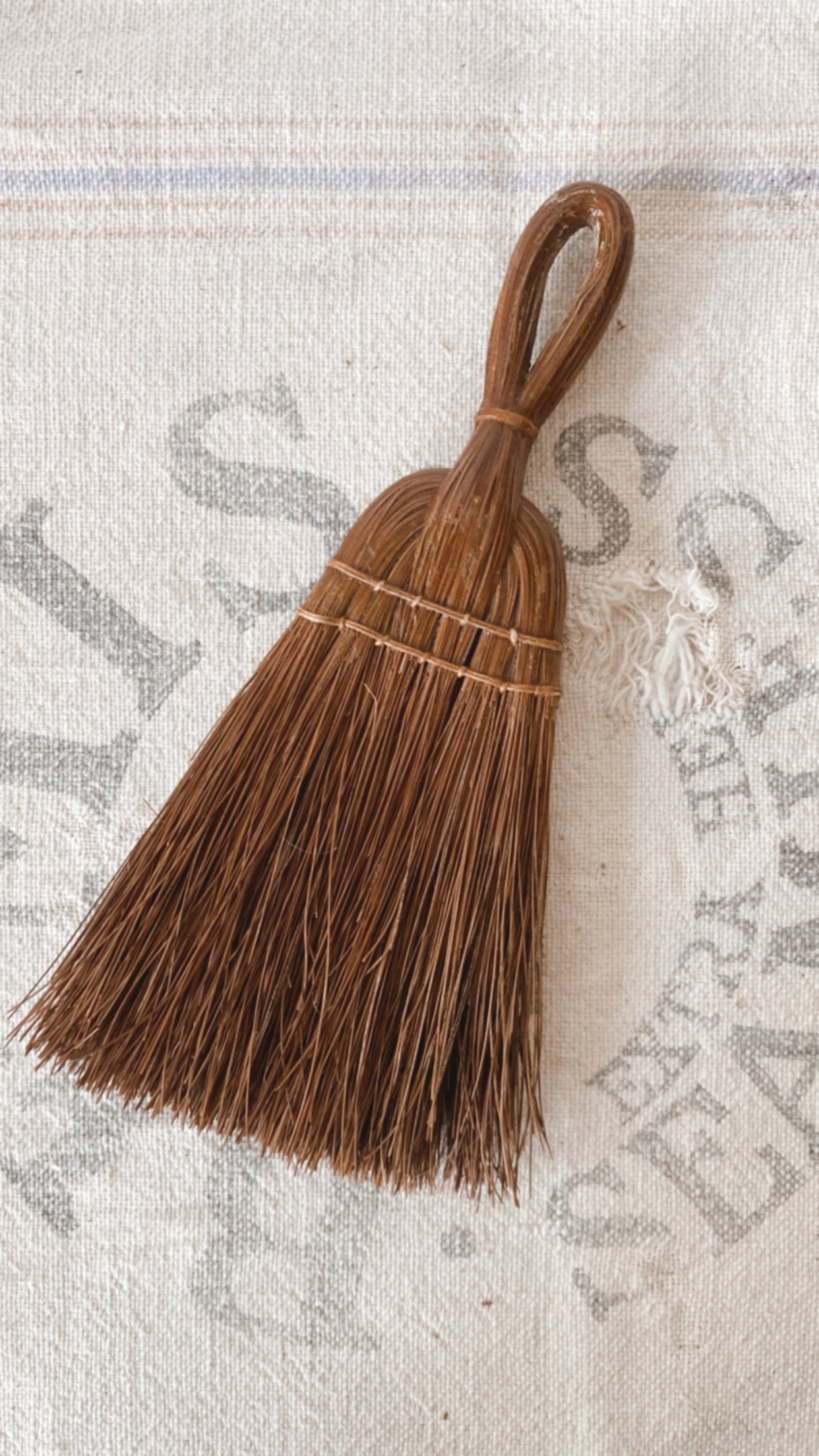 Primitive Mini Whisk Broom