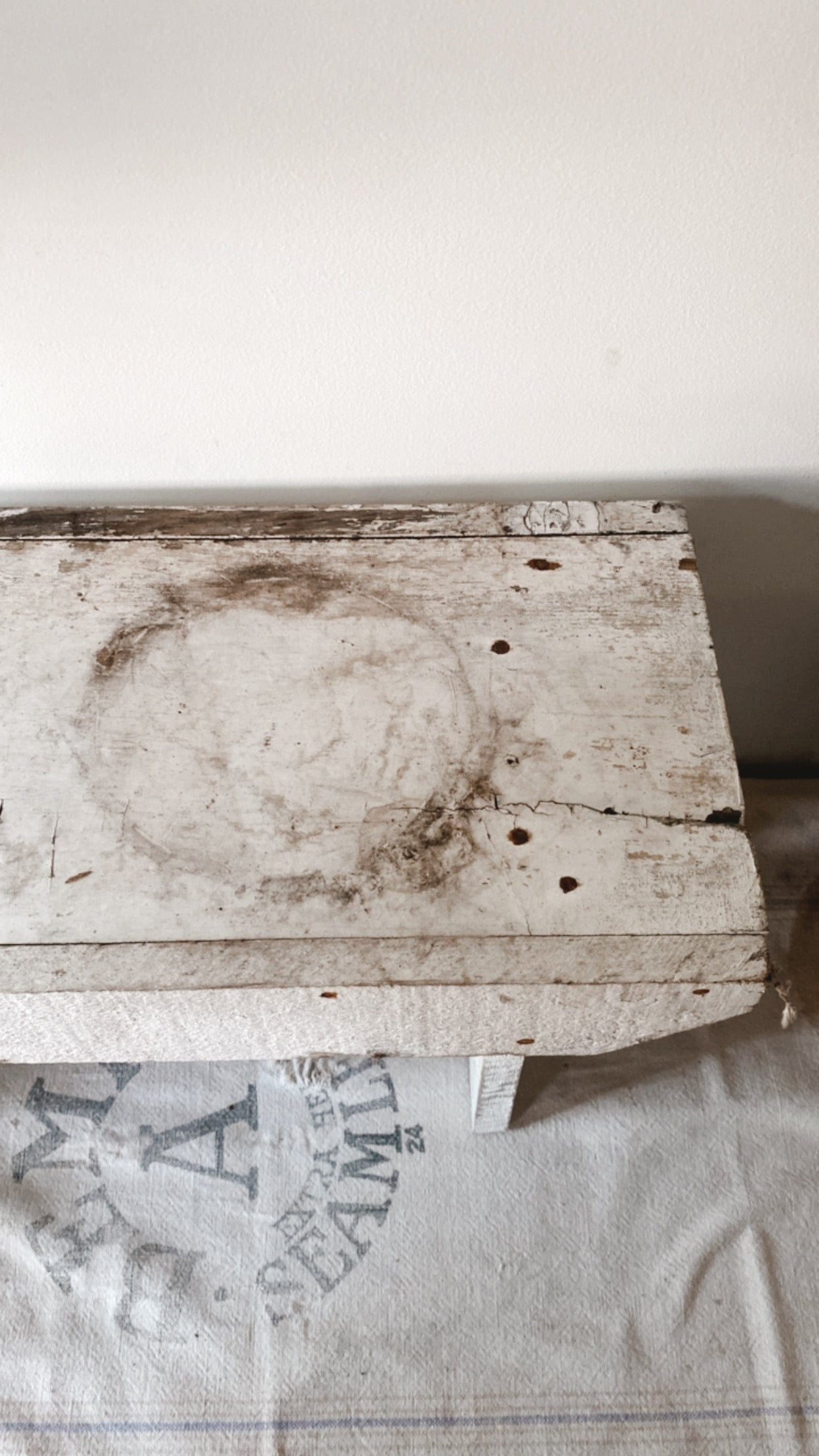 Primitive Chippy White Stool/Small Bench