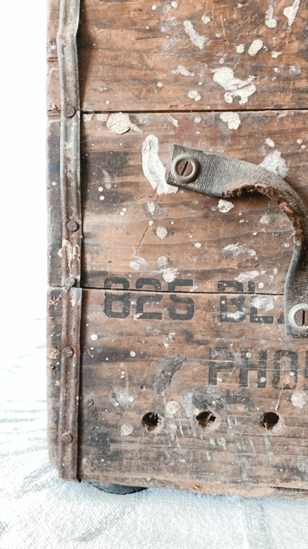 Antique Bottle Carrier