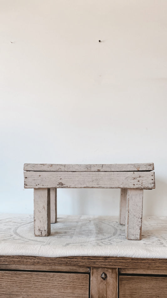 Chippy Light Pink Stool