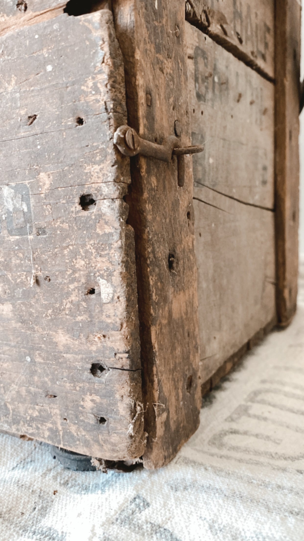 Antique Bottle Carrier