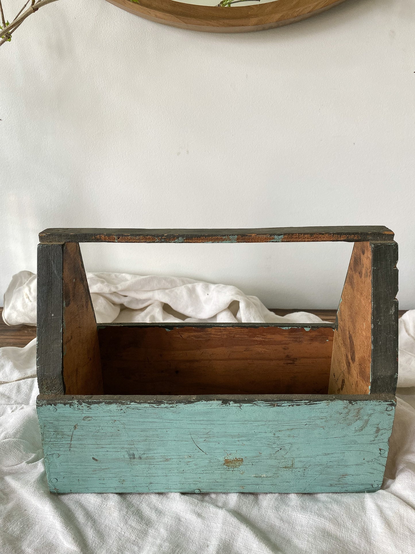 Primitive Garden Caddy