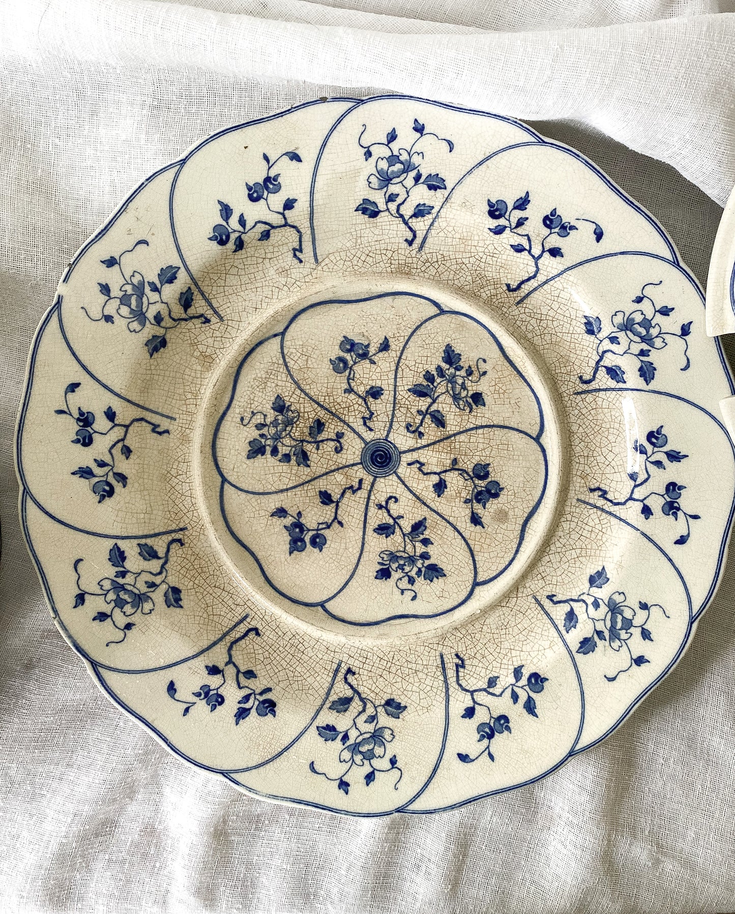 RARE MINTON Soup Tureen/Plate (c.1871))